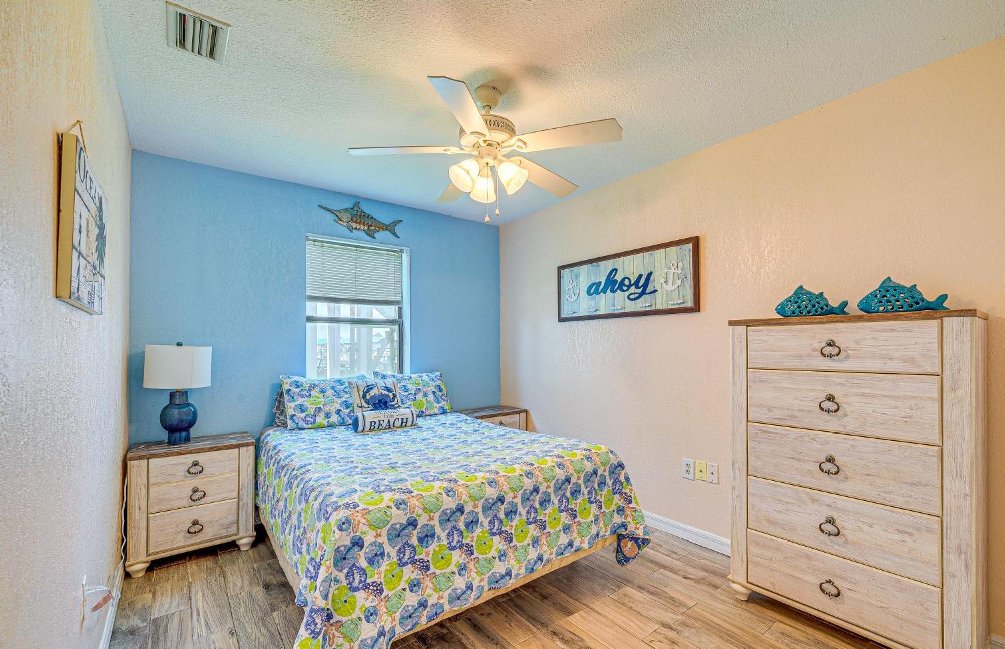 Waterfront Hernando Beach Home With Dock And Hot Tub! ภายนอก รูปภาพ