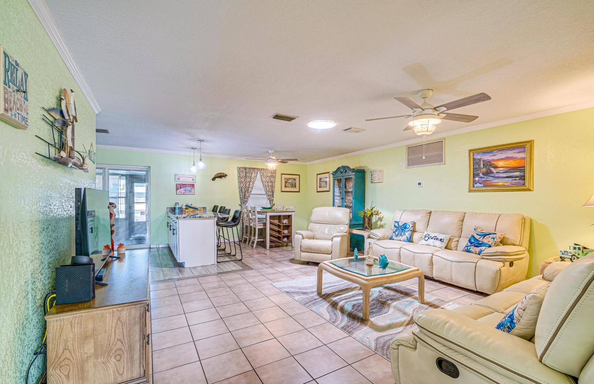 Waterfront Hernando Beach Home With Dock And Hot Tub! ภายนอก รูปภาพ